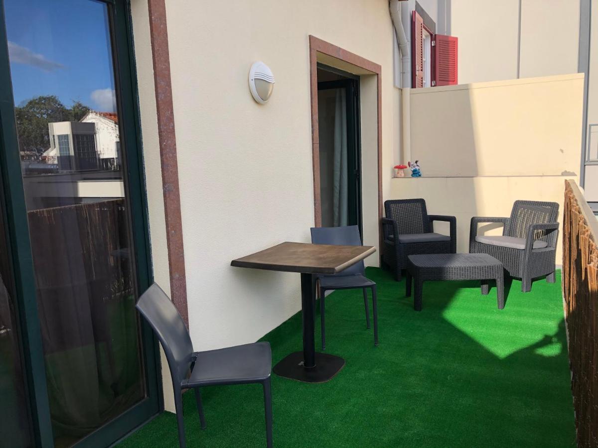 Apartamentos Da Carreira ฟุงชาล ภายนอก รูปภาพ