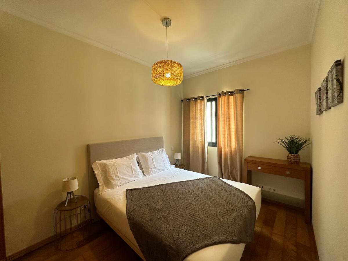 Apartamentos Da Carreira ฟุงชาล ภายนอก รูปภาพ