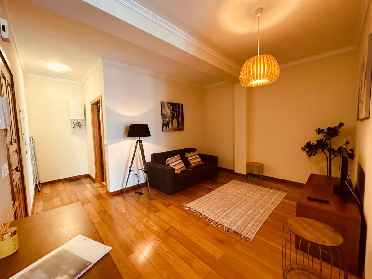 Apartamentos Da Carreira ฟุงชาล ภายนอก รูปภาพ