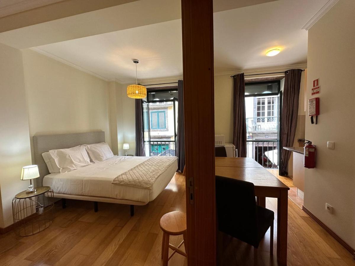 Apartamentos Da Carreira ฟุงชาล ภายนอก รูปภาพ