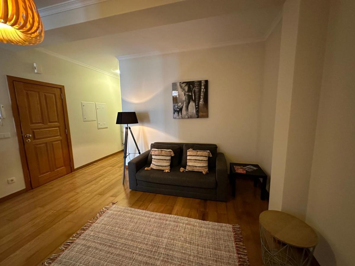 Apartamentos Da Carreira ฟุงชาล ภายนอก รูปภาพ