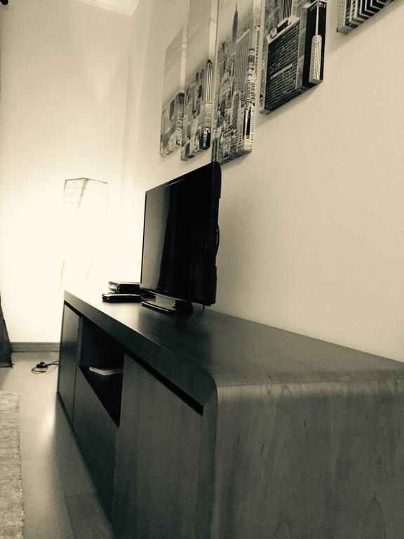Apartamentos Da Carreira ฟุงชาล ห้อง รูปภาพ